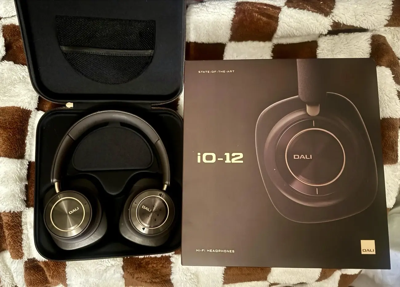 Noise-Canceling Headphones