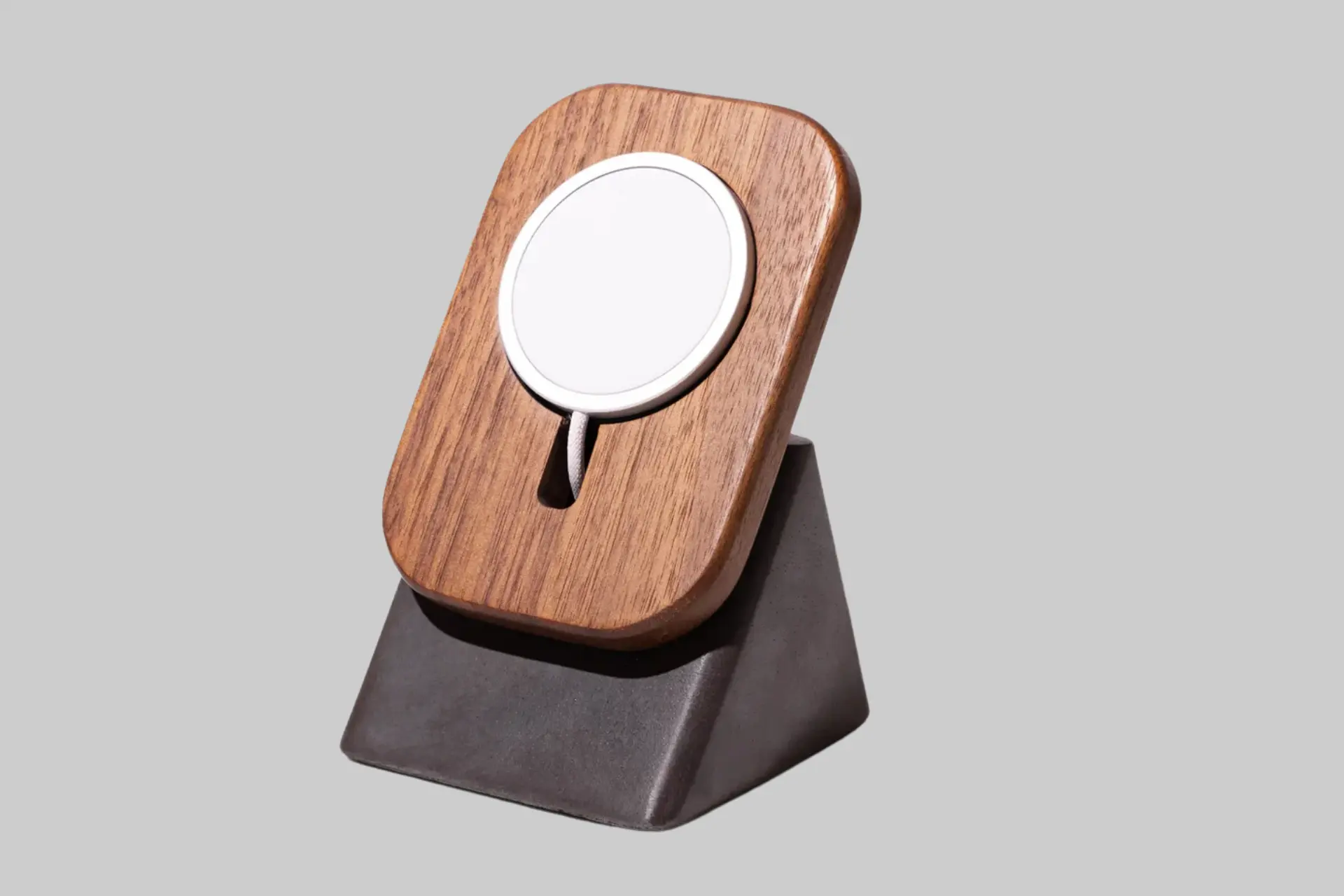 Modhaus Upright Two MagSafe Phone Stand