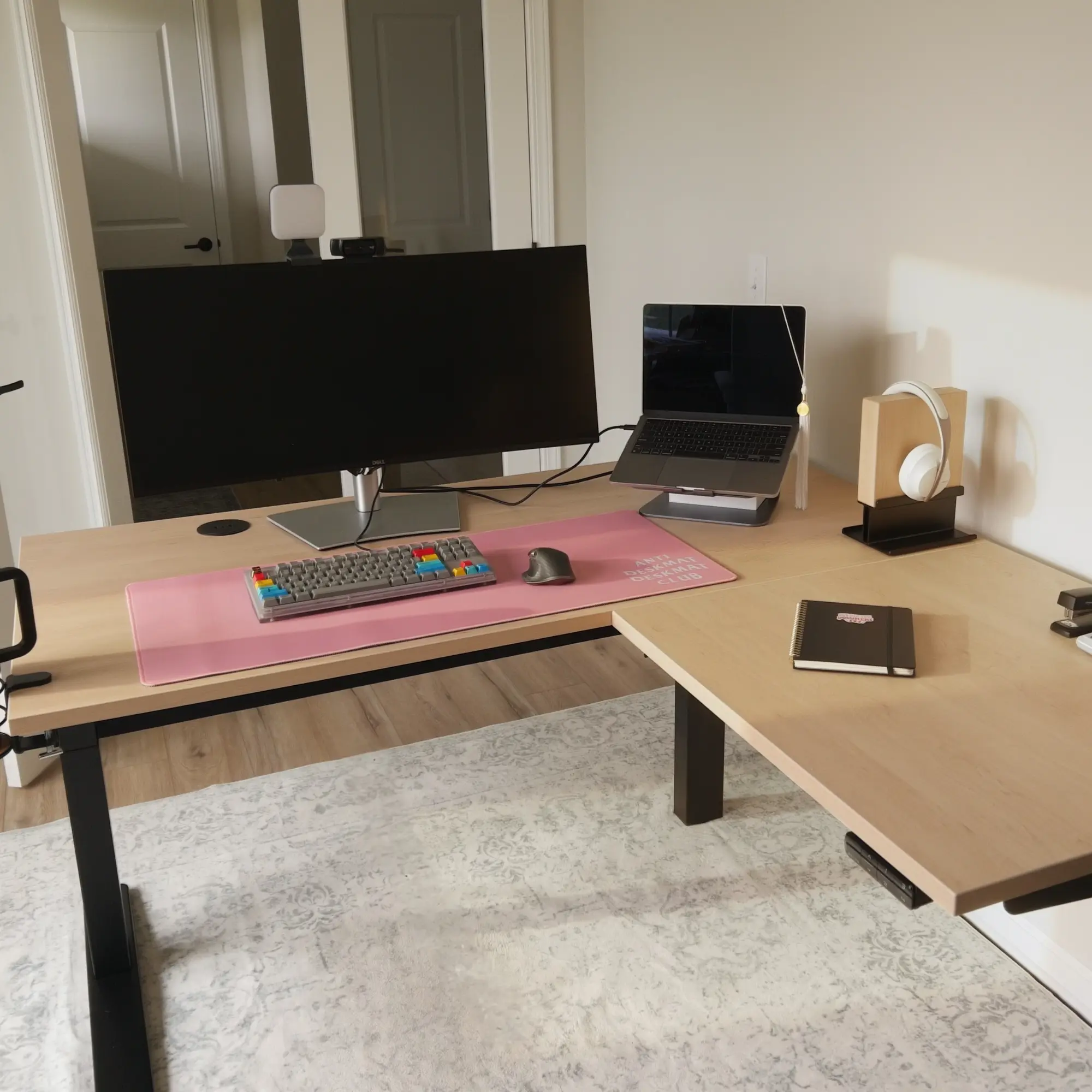 Carson Hinckley UPLIFT V3 standing desk review